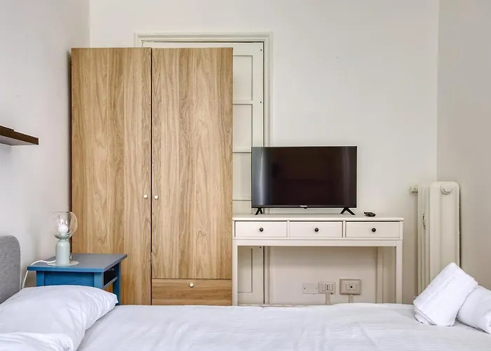 Joivy Mauri - Cosy Flats Near The Duomo 아파트 *