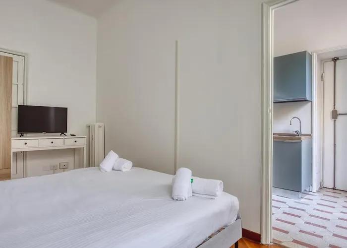 아파트 Joivy Mauri - Cosy Flats Near The Duomo *