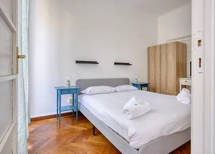 Joivy Mauri - Cosy Flats Near The Duomo 아파트 밀라노