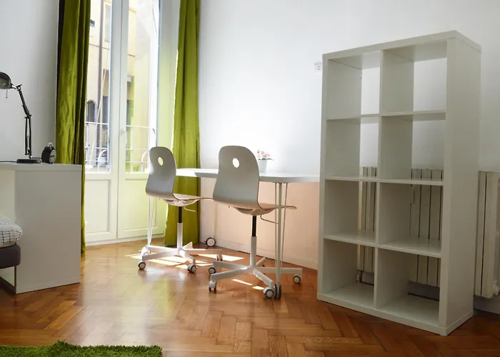 아파트 Joivy Mauri - Cosy Flats Near The Duomo *