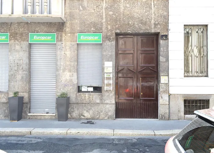 Joivy Mauri - Cosy Flats Near The Duomo 아파트 *