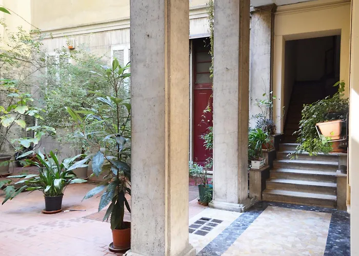 Joivy Mauri - Cosy Flats Near The Duomo 밀라노