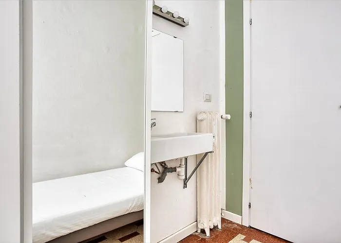 Joivy Mauri - Cosy Flats Near The Duomo * 밀라노