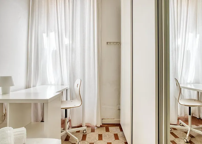 Joivy Mauri - Cosy Flats Near The Duomo 아파트 밀라노